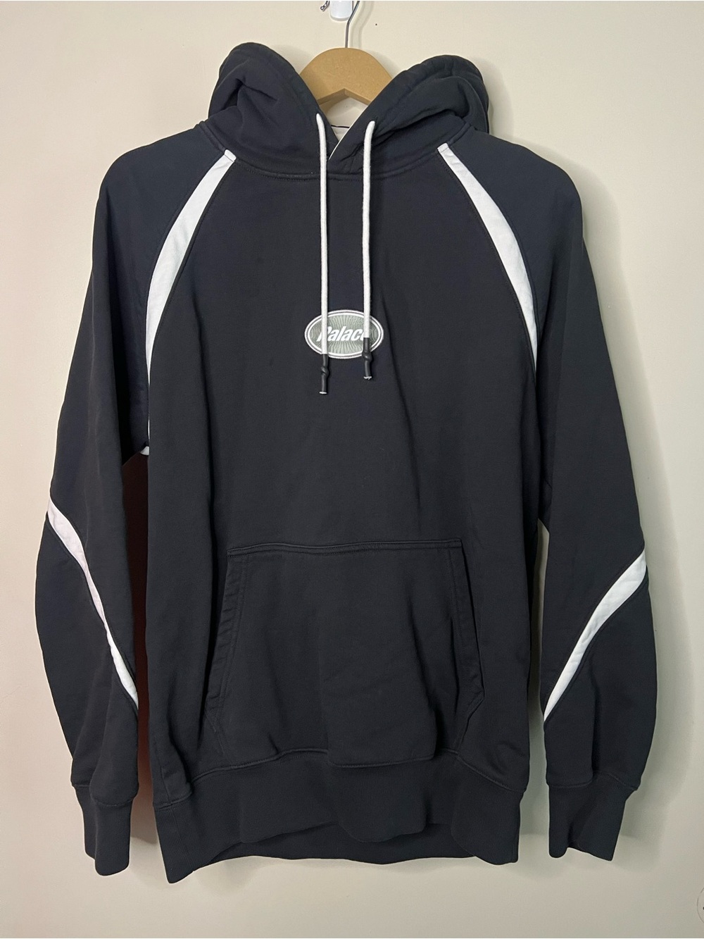 FW20 Palace Skateboards Swift Hood Black Hoodie Size M